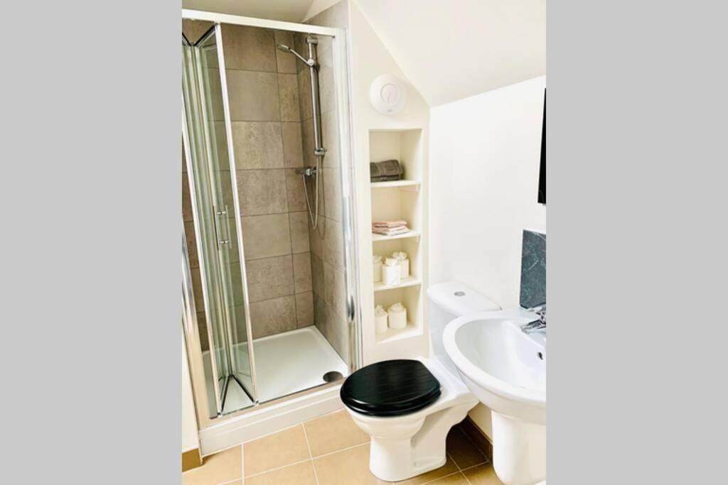 Boutique Townhouse Uphill Lincoln Villa ภายนอก รูปภาพ
