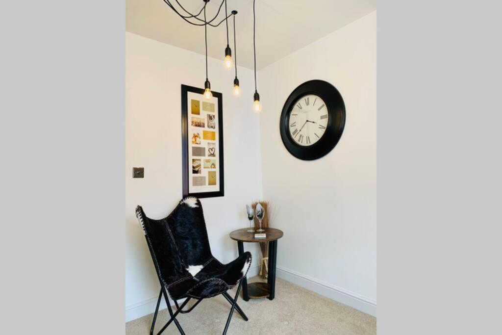 Boutique Townhouse Uphill Lincoln Villa ภายนอก รูปภาพ