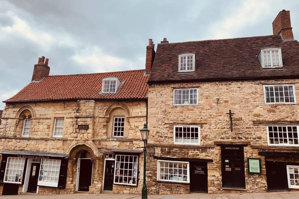 Boutique Townhouse Uphill Lincoln Villa ภายนอก รูปภาพ